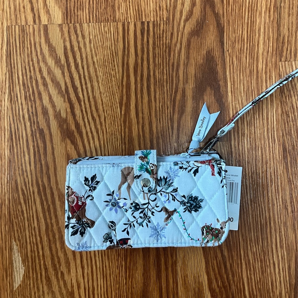 NWT Vera Bradley merry mischief snow day wristlet wallet